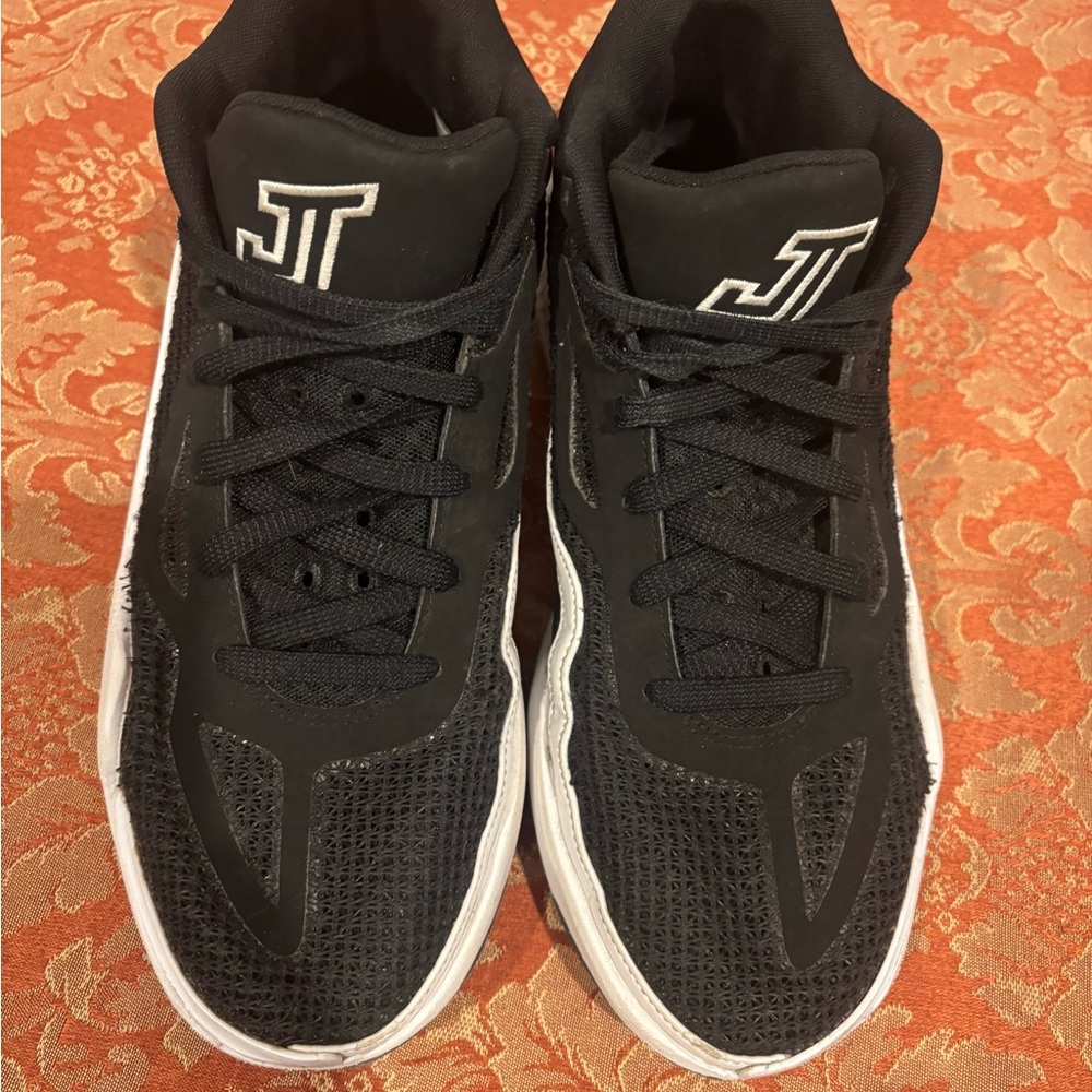 Jordan Nike Tatum 1 Black Mid-Top Sneaker